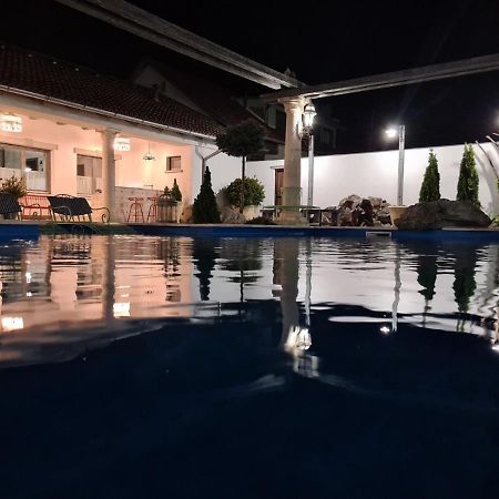 Resident Wellness Vendeghaz Bekescsaba 아파트 외부 사진